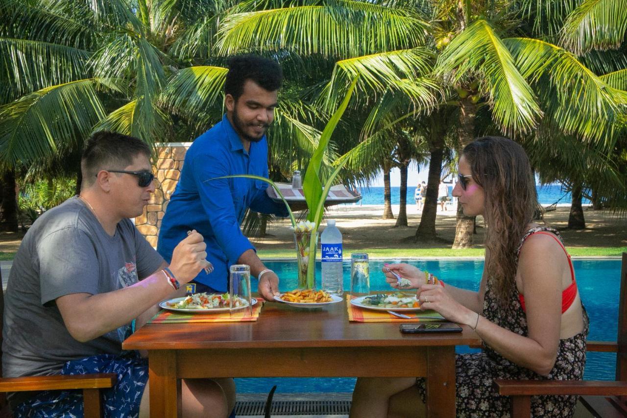 Nn Beach Resort & Spa Nilaveli Exteriér fotografie